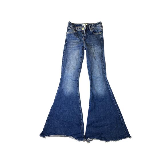 Forever 21 Ultra Flared High-Rise Jeans Size 24 – Y2K Retro Bell Bottoms - Picture 1 of 4